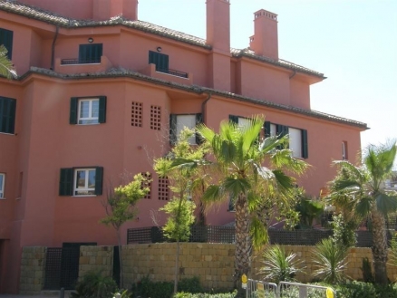Sotogrande&nbsp;property:&nbsp;Apartment&nbsp;with&nbsp;4&nbsp;bedroom&nbsp;in&nbsp;Sotogrande,&nbsp;Spain&nbsp;124585