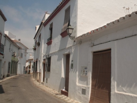 Estepona property: Townhome for sale in Estepona 124693