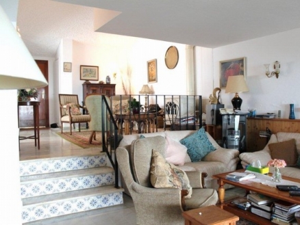 Villa&nbsp;for&nbsp;sale&nbsp;in&nbsp;town,&nbsp;Malaga&nbsp;124735