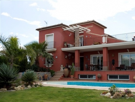 Villa&nbsp;for&nbsp;sale&nbsp;in&nbsp;town&nbsp;124895