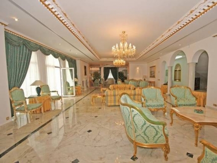 Villa&nbsp;for&nbsp;sale&nbsp;in&nbsp;town,&nbsp;Malaga&nbsp;125412