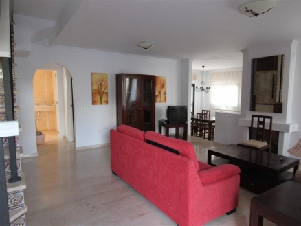 La&nbsp;Duquesa&nbsp;property:&nbsp;Villa&nbsp;for&nbsp;sale&nbsp;in&nbsp;La&nbsp;Duquesa,&nbsp;Spain&nbsp;125654