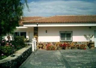 Villa&nbsp;for&nbsp;sale&nbsp;in&nbsp;town,&nbsp;Spain&nbsp;125831