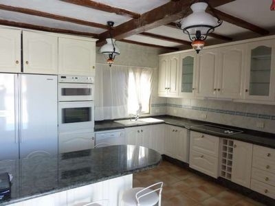 Villa&nbsp;with&nbsp;5&nbsp;bedroom&nbsp;in&nbsp;town&nbsp;127010