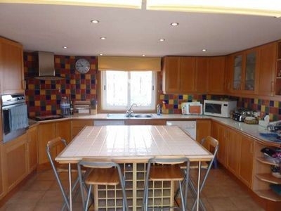 Villa&nbsp;with&nbsp;5&nbsp;bedroom&nbsp;in&nbsp;town&nbsp;127016