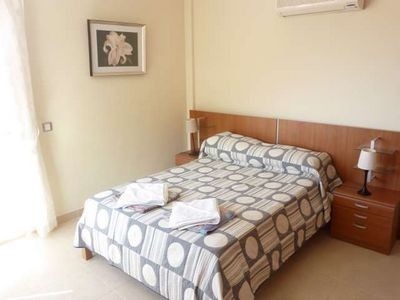 Villa&nbsp;with&nbsp;4&nbsp;bedroom&nbsp;in&nbsp;town,&nbsp;Spain&nbsp;127021