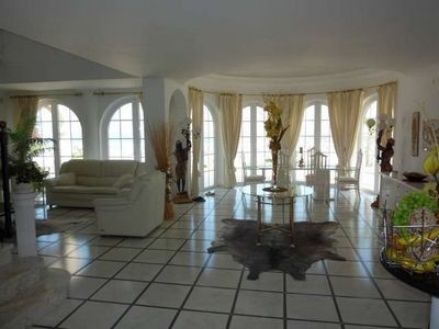 Villa&nbsp;for&nbsp;sale&nbsp;in&nbsp;town,&nbsp;Spain&nbsp;127063