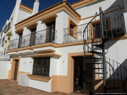 La&nbsp;Heredia&nbsp;property:&nbsp;Townhome&nbsp;in&nbsp;Malaga&nbsp;for&nbsp;sale&nbsp;127256