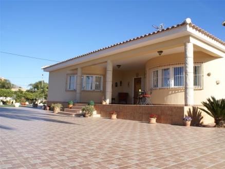 San&nbsp;Bartolome&nbsp;property:&nbsp;Villa&nbsp;for&nbsp;sale&nbsp;in&nbsp;San&nbsp;Bartolome&nbsp;127295