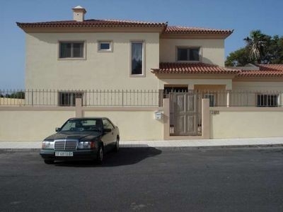 Villa&nbsp;for&nbsp;sale&nbsp;in&nbsp;town&nbsp;127601