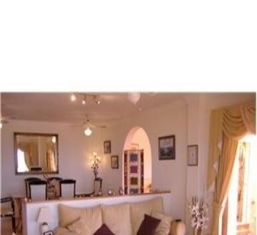 Villa&nbsp;with&nbsp;4&nbsp;bedroom&nbsp;in&nbsp;town,&nbsp;Spain&nbsp;127611