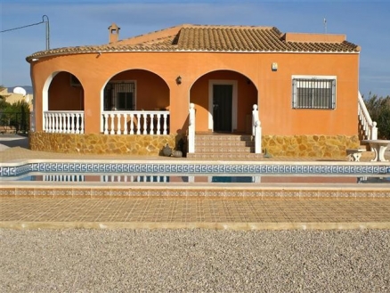 Catral&nbsp;property:&nbsp;Villa&nbsp;for&nbsp;sale&nbsp;in&nbsp;Catral,&nbsp;Spain&nbsp;127926