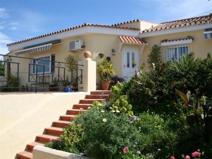 Alhaurin&nbsp;De&nbsp;La&nbsp;Torre&nbsp;property:&nbsp;Villa&nbsp;for&nbsp;sale&nbsp;in&nbsp;Alhaurin&nbsp;De&nbsp;La&nbsp;Torre&nbsp;128367