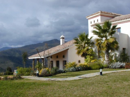 Benahavis&nbsp;property:&nbsp;Villa&nbsp;with&nbsp;4&nbsp;bedroom&nbsp;in&nbsp;Benahavis,&nbsp;Spain&nbsp;128533