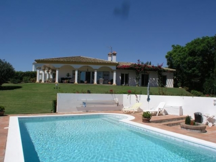 Villa&nbsp;for&nbsp;sale&nbsp;in&nbsp;town&nbsp;128543