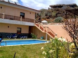 Villa&nbsp;with&nbsp;5&nbsp;bedroom&nbsp;in&nbsp;town&nbsp;128703