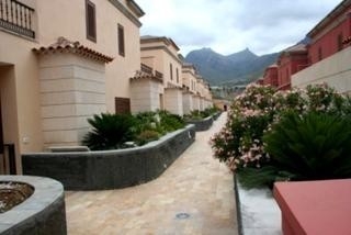 Villa&nbsp;with&nbsp;4&nbsp;bedroom&nbsp;in&nbsp;town,&nbsp;Spain&nbsp;129214