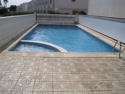 La&nbsp;Zenia&nbsp;property:&nbsp;Townhome&nbsp;with&nbsp;3&nbsp;bedroom&nbsp;in&nbsp;La&nbsp;Zenia&nbsp;129305