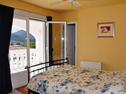 Jalon&nbsp;property:&nbsp;Villa&nbsp;for&nbsp;sale&nbsp;in&nbsp;Jalon,&nbsp;Alicante&nbsp;130544