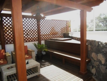 Villa&nbsp;for&nbsp;sale&nbsp;in&nbsp;town,&nbsp;Tenerife&nbsp;130609