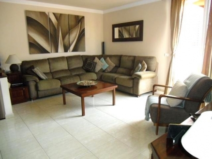 Tenerife&nbsp;property&nbsp;|&nbsp;4&nbsp;bedroom&nbsp;Villa&nbsp;130609