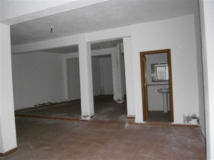 San&nbsp;Pedro&nbsp;de&nbsp;Alcantara&nbsp;property:&nbsp;Commercial&nbsp;with&nbsp;bedroom&nbsp;in&nbsp;San&nbsp;Pedro&nbsp;de&nbsp;Alcantara,&nbsp;Spain&nbsp;130959