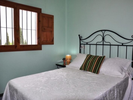 Jalon&nbsp;property:&nbsp;Alicante&nbsp;Villa&nbsp;131259