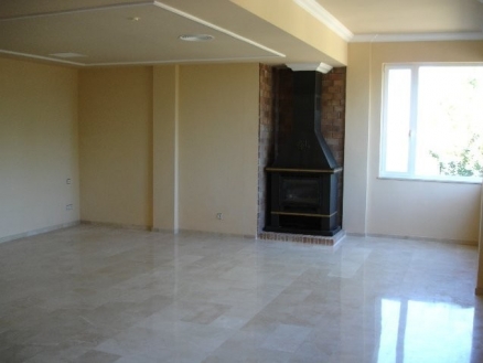 Villa&nbsp;with&nbsp;4&nbsp;bedroom&nbsp;in&nbsp;town&nbsp;131332