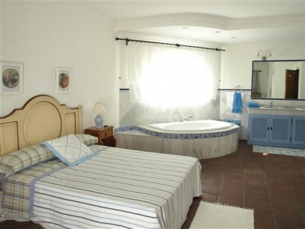 Townhome&nbsp;for&nbsp;sale&nbsp;in&nbsp;town,&nbsp;Malaga&nbsp;131549