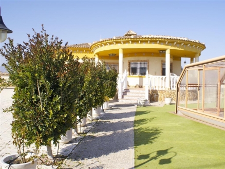 Catral&nbsp;property:&nbsp;Villa&nbsp;with&nbsp;3&nbsp;bedroom&nbsp;in&nbsp;Catral,&nbsp;Spain&nbsp;131585