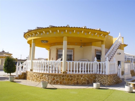 Catral&nbsp;property:&nbsp;Alicante&nbsp;property&nbsp;|&nbsp;3&nbsp;bedroom&nbsp;Villa&nbsp;131585