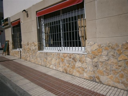 San&nbsp;Pedro&nbsp;de&nbsp;Alcantara&nbsp;property:&nbsp;Commercial&nbsp;with&nbsp;bedroom&nbsp;in&nbsp;San&nbsp;Pedro&nbsp;de&nbsp;Alcantara&nbsp;131902
