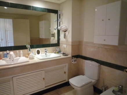 Bahia&nbsp;De&nbsp;Marbella&nbsp;property:&nbsp;Bahia&nbsp;De&nbsp;Marbella&nbsp;Apartment&nbsp;132113