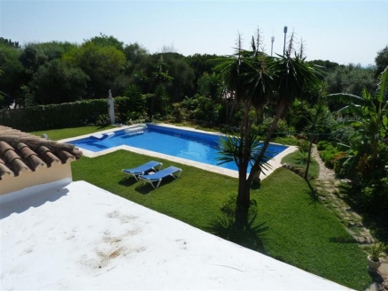 Villa&nbsp;for&nbsp;sale&nbsp;in&nbsp;town,&nbsp;Spain&nbsp;132353