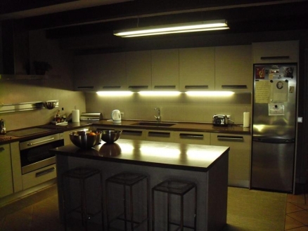 Villa&nbsp;with&nbsp;4&nbsp;bedroom&nbsp;in&nbsp;town&nbsp;132549