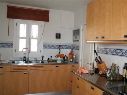 La&nbsp;Heredia&nbsp;property:&nbsp;Malaga&nbsp;Villa&nbsp;132897