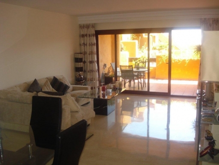 Benahavis&nbsp;property:&nbsp;Apartment&nbsp;with&nbsp;2&nbsp;bedroom&nbsp;in&nbsp;Benahavis,&nbsp;Spain&nbsp;133325