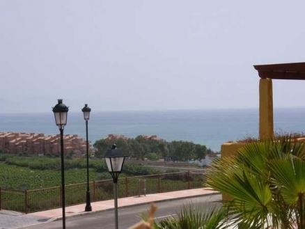 Manilva&nbsp;property:&nbsp;Apartment&nbsp;with&nbsp;2&nbsp;bedroom&nbsp;in&nbsp;Manilva,&nbsp;Spain&nbsp;133546