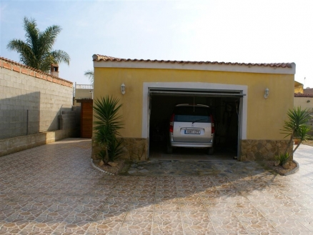 Catral&nbsp;property:&nbsp;Alicante&nbsp;property&nbsp;|&nbsp;3&nbsp;bedroom&nbsp;Villa&nbsp;133792
