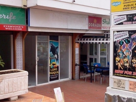 Commercial&nbsp;with&nbsp;bedroom&nbsp;in&nbsp;town&nbsp;135057