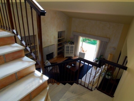 Benahavis&nbsp;property:&nbsp;Malaga&nbsp;Villa&nbsp;135549