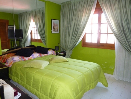 Benahavis&nbsp;property:&nbsp;Malaga&nbsp;property&nbsp;|&nbsp;4&nbsp;bedroom&nbsp;Apartment&nbsp;135625