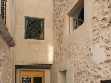 Townhome&nbsp;with&nbsp;6&nbsp;bedroom&nbsp;in&nbsp;town&nbsp;135773