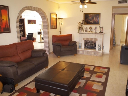 Guardamar&nbsp;Del&nbsp;Segura&nbsp;property:&nbsp;Villa&nbsp;with&nbsp;5&nbsp;bedroom&nbsp;in&nbsp;Guardamar&nbsp;Del&nbsp;Segura,&nbsp;Spain&nbsp;135893