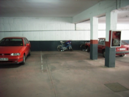 Commercial&nbsp;for&nbsp;sale&nbsp;in&nbsp;town,&nbsp;Spain&nbsp;135926