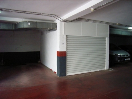 Commercial&nbsp;with&nbsp;bedroom&nbsp;in&nbsp;town&nbsp;135926