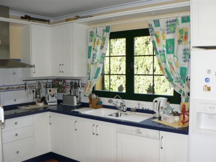 Guadalmina&nbsp;Alta&nbsp;property:&nbsp;Villa&nbsp;in&nbsp;Malaga&nbsp;for&nbsp;sale&nbsp;136016