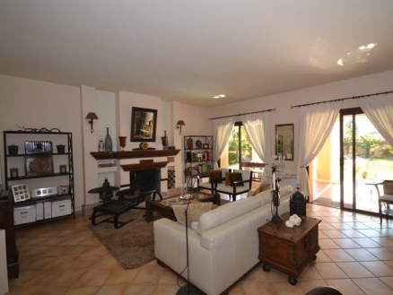 San&nbsp;Pedro&nbsp;de&nbsp;Alcantara&nbsp;property:&nbsp;Villa&nbsp;with&nbsp;4&nbsp;bedroom&nbsp;in&nbsp;San&nbsp;Pedro&nbsp;de&nbsp;Alcantara&nbsp;136031