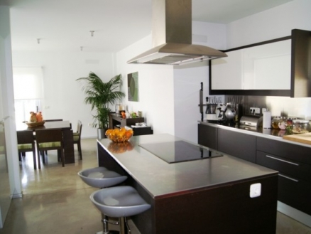 Villa&nbsp;for&nbsp;sale&nbsp;in&nbsp;town&nbsp;136035