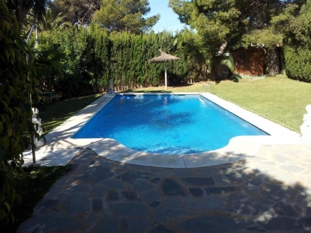 Manilva&nbsp;property:&nbsp;Malaga&nbsp;Villa&nbsp;137591